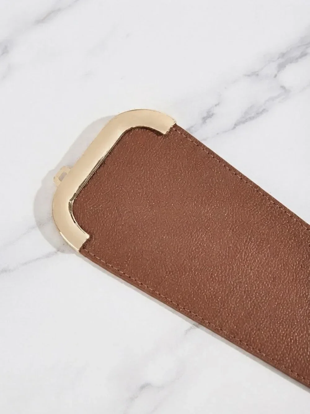Ladies Brown Oversized Stretch Belt - 33.5 Inches